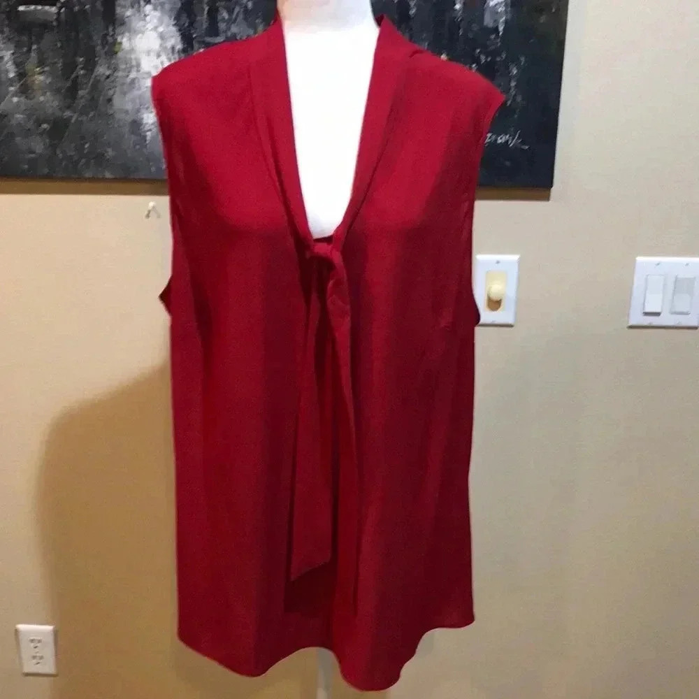 Anne Klein Red Sleeveless Tie Front Blouse-Size 3X